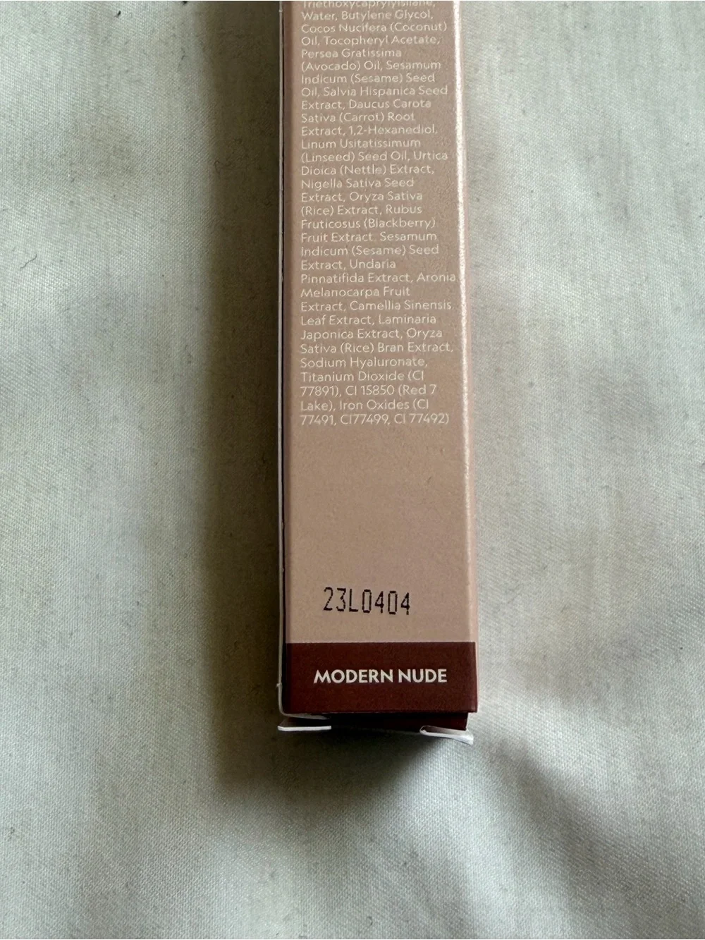 Yensa Luxe Lip Oil in Modern Nude